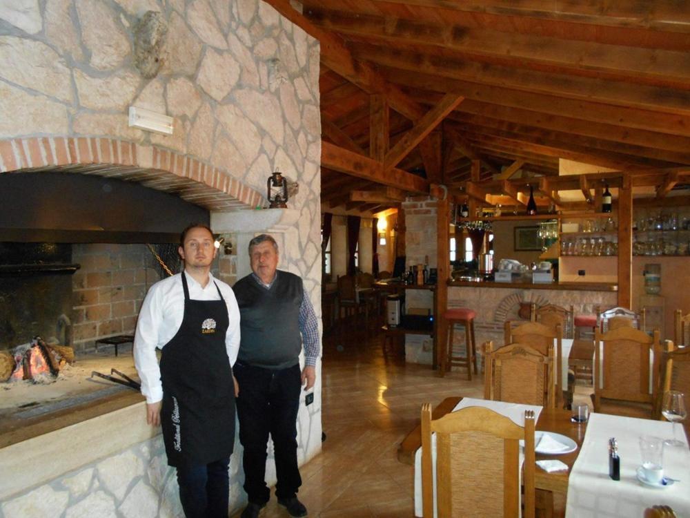 Holiday Home Marina Kaštelir Екстериор снимка