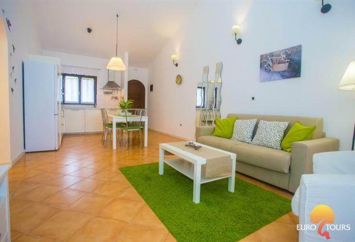 Holiday Home Marina Kaštelir Екстериор снимка