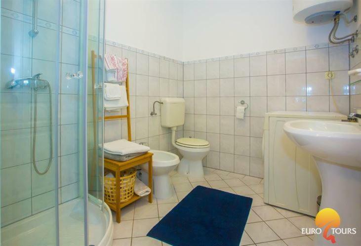 Holiday Home Marina Kaštelir Екстериор снимка