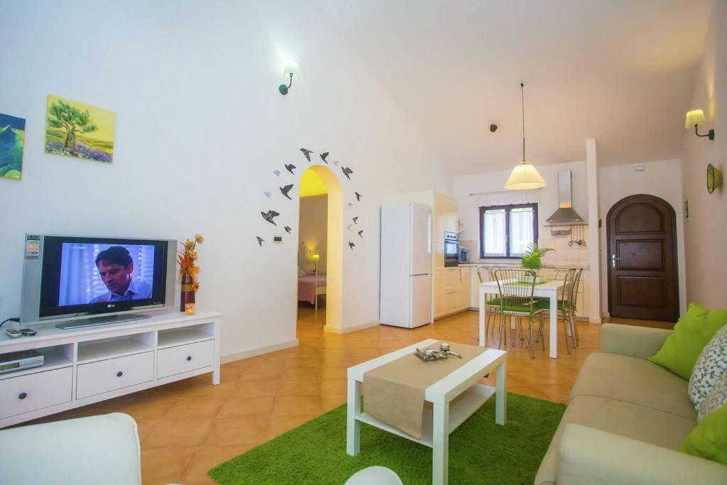 Holiday Home Marina Kaštelir Екстериор снимка